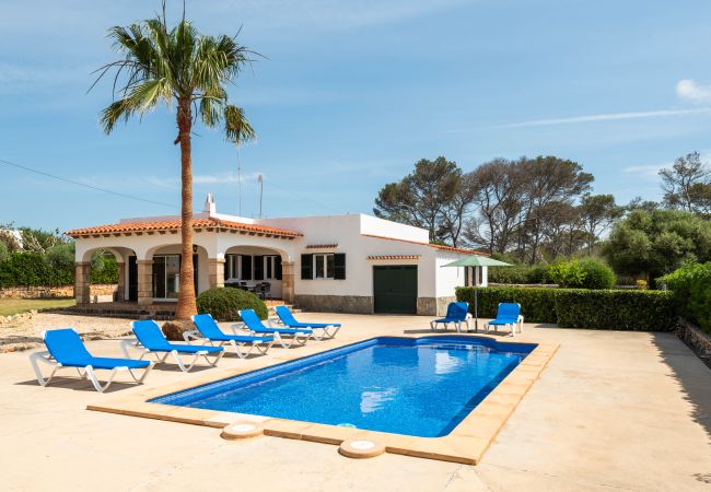 Villa in Cala Blanca - Menorca Binisaret 1